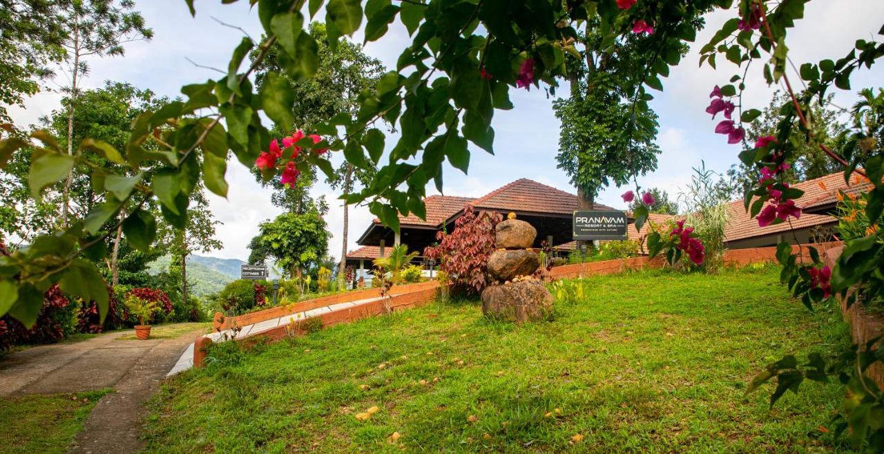 Pranavam Resort & Spa Tariyod Exterior foto